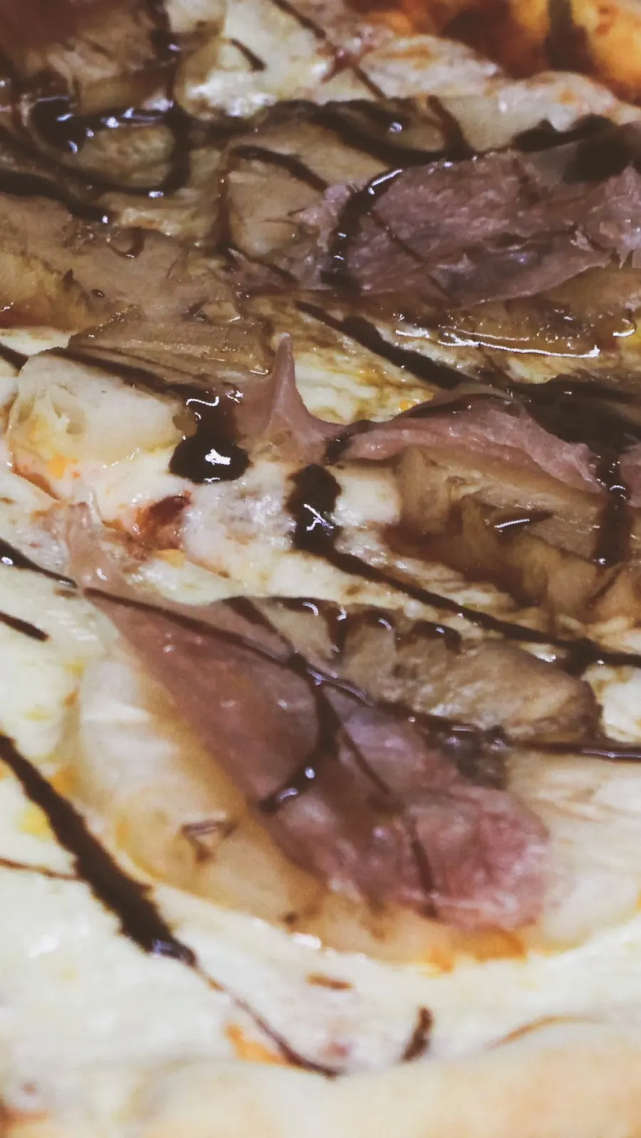 Ananá y Jamón Crudo